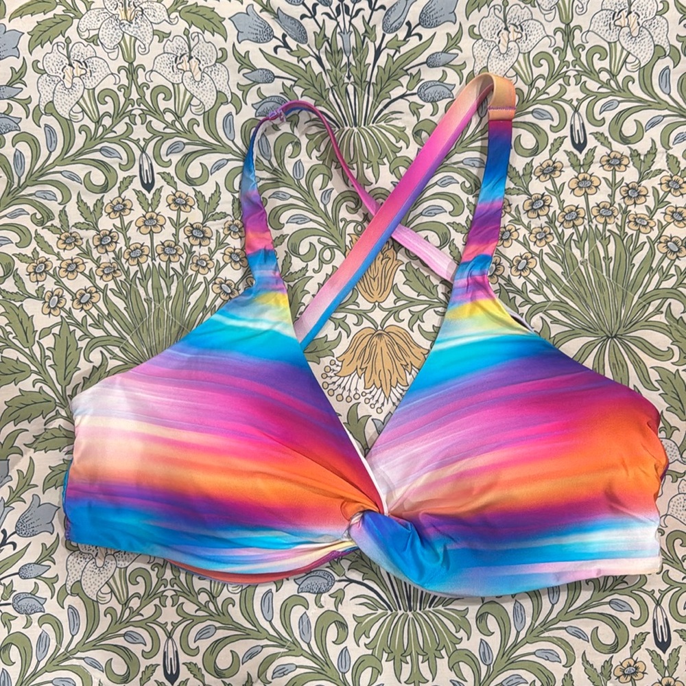 Women’s swim top